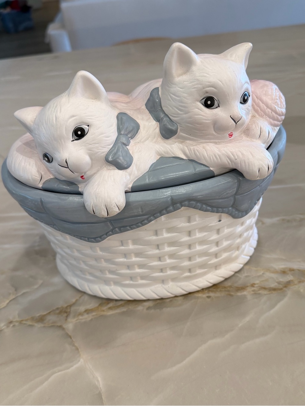 Vintage White Cat Basket Trinket Box with Gray Accents